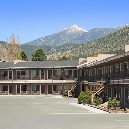 Travelodge By Wyndham Flagstaff Near I-40-3