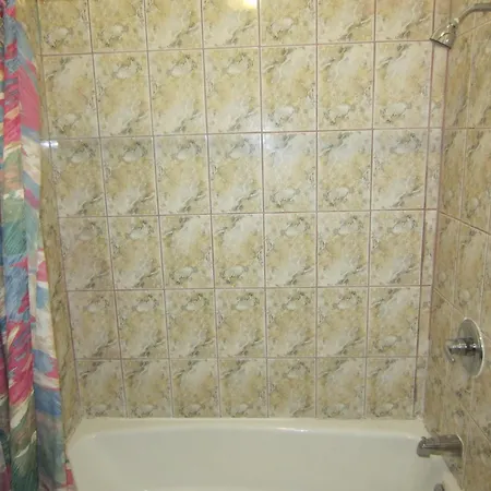 Travel Eagle Inn Motel-2
