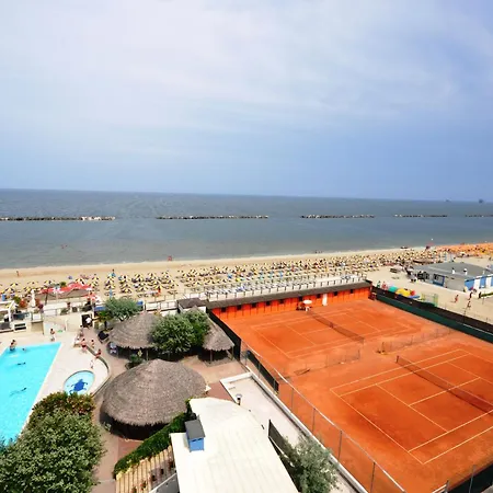 Grand Hotel Azzurra Club-2