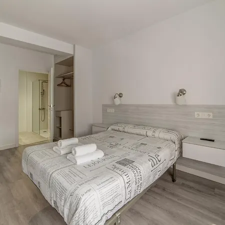 Hostal Lar-2