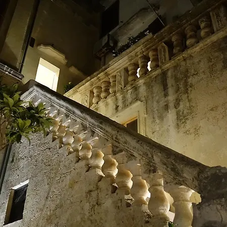 Il Giardino Della Regina-2