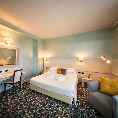 Hotel Ovidius-3