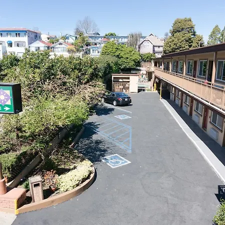 Coastview Inn-2