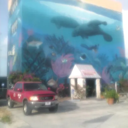 Key Largo Inn-2