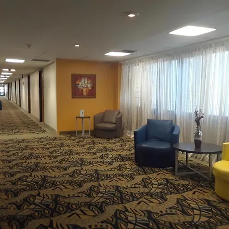 Howard Johnson By Wyndham San Juan Centro Cardiovascular-2