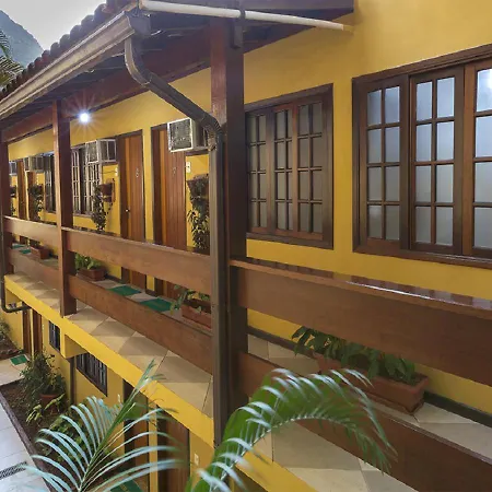 Lonier Praia Inn Flats-3