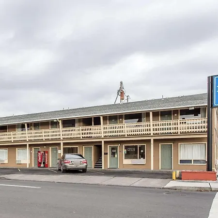 Rodeway Inn & Suites Pendleton-3