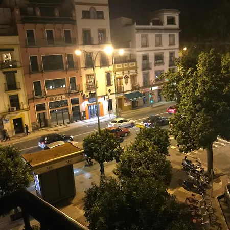 Hostal Puerta Carmona-3