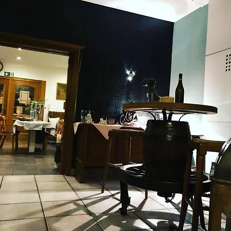 Das kleine Landhotel-3