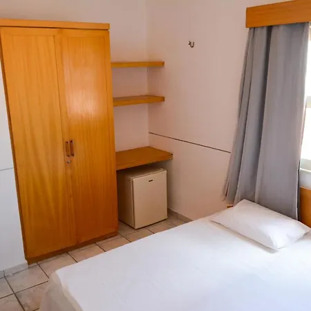 Hotel Villa Real-3