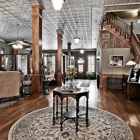 New Orleans Hotel Eureka Springs-2