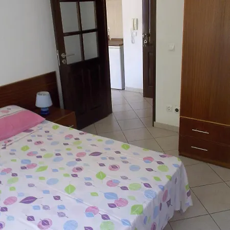 Basic Hotel-3