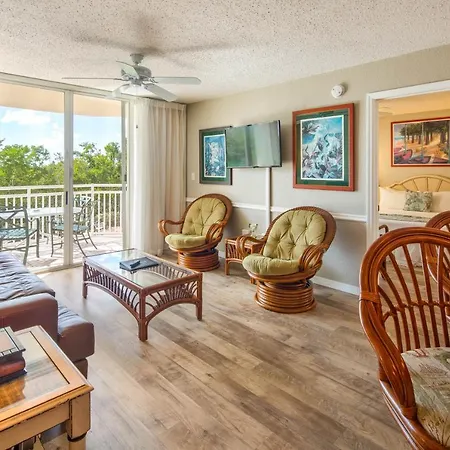 Sunrise Suites Tahiti Suite #104-3