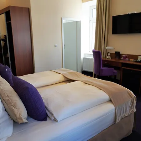 Hotel Brecherspitze-3