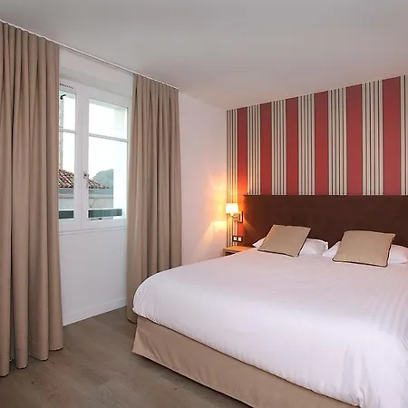 Logis Hotel de la Nivelle-2