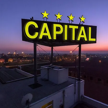 Hotel Capital-2