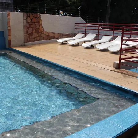 Bica Pau Hotel-2