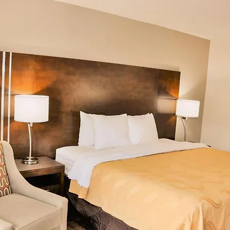 Quality Inn & Suites Eastgate-2