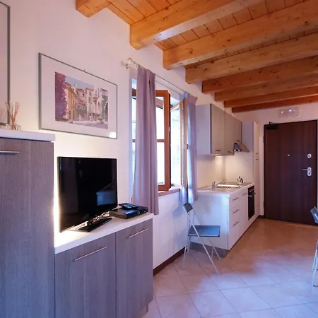 Villaggio delle Alpi-3