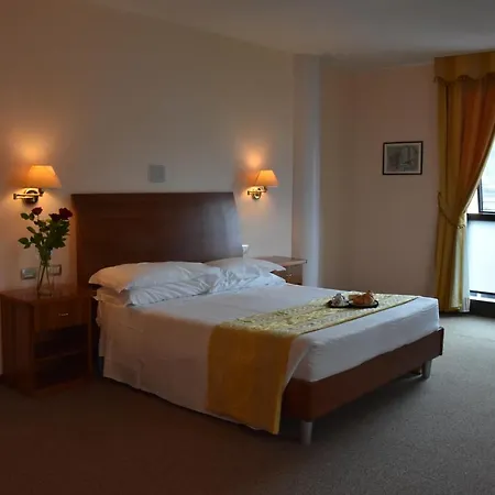 Hg Hotel-2