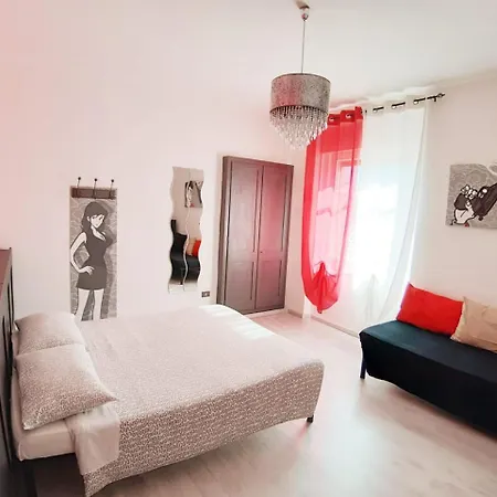 B&B Margot-3