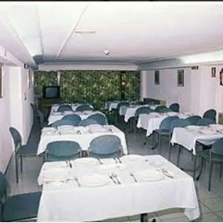 Husa Alarde-3
