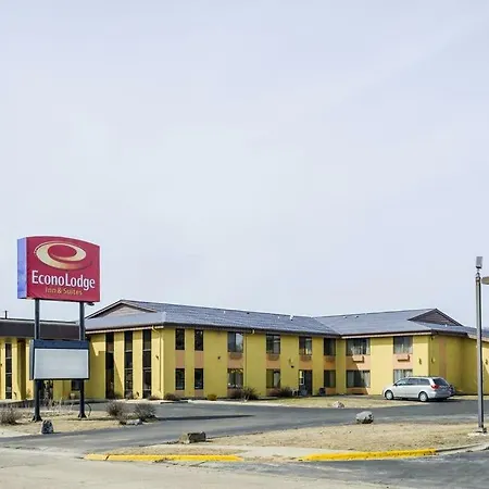Econo Lodge Inn & Suites Wisconsin Dells-2