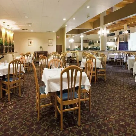 Ramada Inn Lafayette Conference Center-2