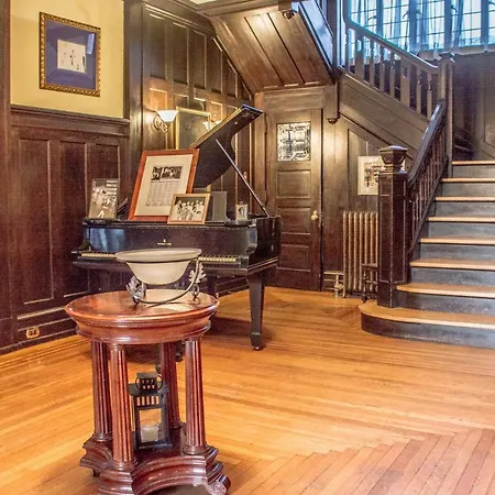 Historic Benner Mansion-2