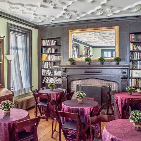 Historic Benner Mansion-3