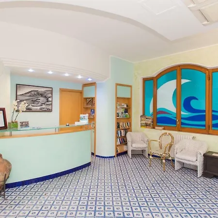 Hotel La Vela-2