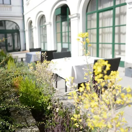 Hotel Cathedrale-3