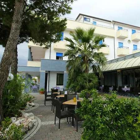 Hotel Modena-3
