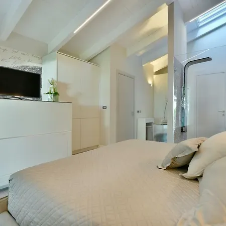 Amnis Suites-3