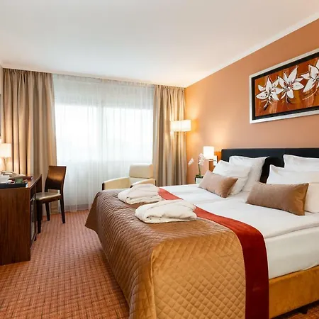 Avalon Hotel & Conferences-2