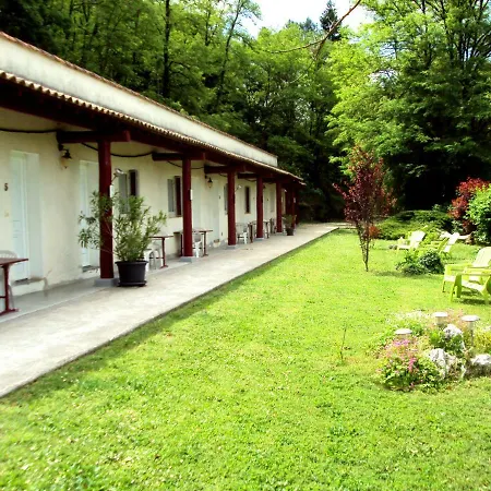 Logis la Corniche des Cevennes-3