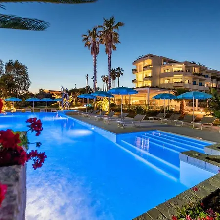 Acacia Palace (Adults Only)-3