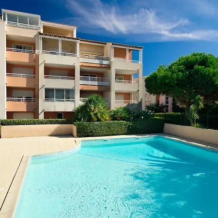 Savanna Beach/Terrasses de Savanna-2