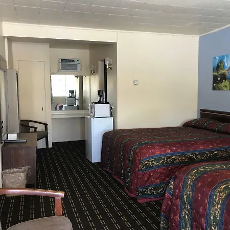 Edgewood Motel-3