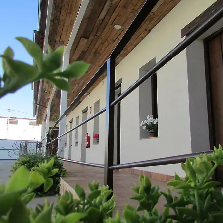 HOSTAL Almagro - Parking-3