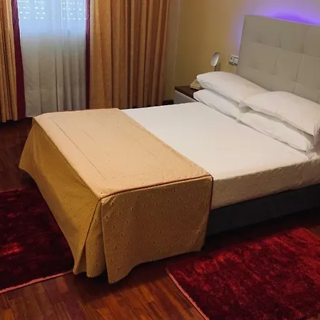 Hotel Valenca Do Minho-3
