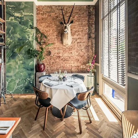 Boutique Hotel Box 5-2