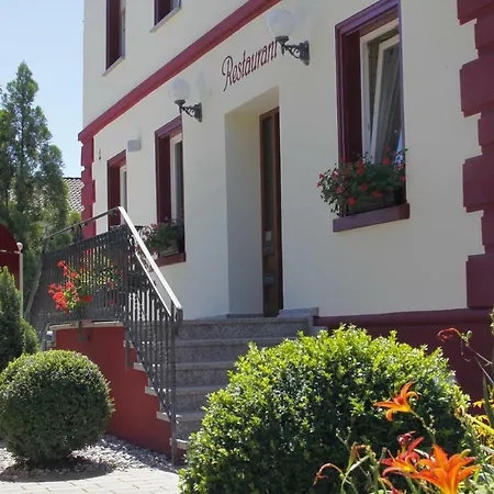 Hotel Garni Traube-3