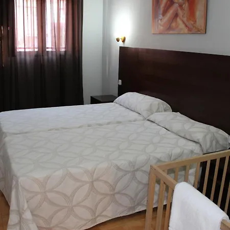 Apartahotel Villa de Parla-2