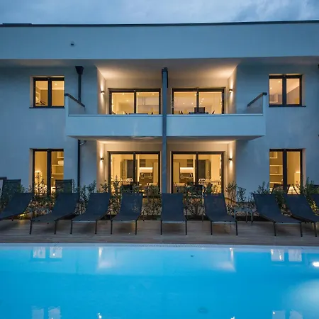 Riva Lake Lodge-2
