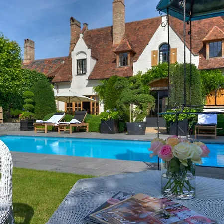 Exclusive Suites The Secret Garden-3