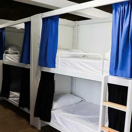 R4Hostel-2