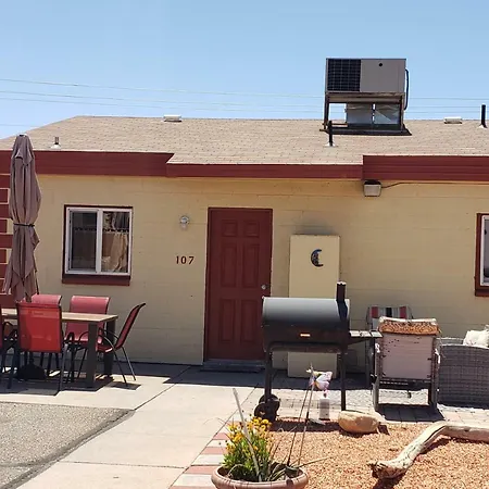Red Rock Motel And Dam Motel-3