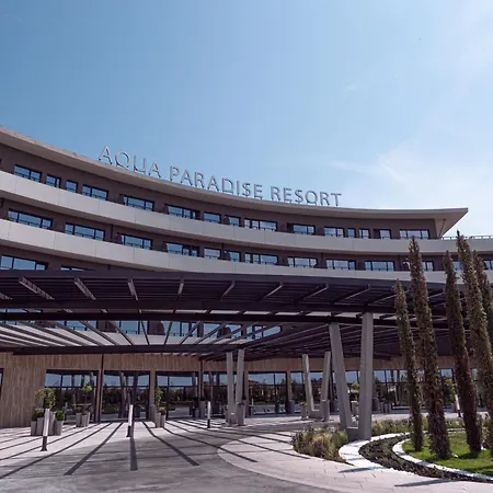 Aqua Paradise Resort & Aqua Park-3