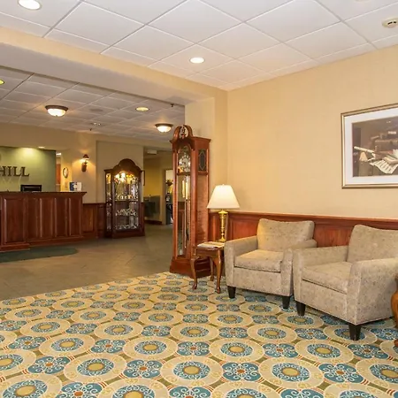 Round Hill Inn-3